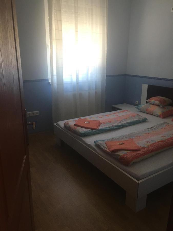 4 Lurko Apartman Uj Hajduszoboszlo Exterior photo